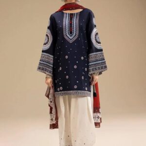 Jazmin Winter Collection 2025 embroidered Dhanak 3PC suit with Pashmina wool shawl worn by Laiba Khan Dress glam